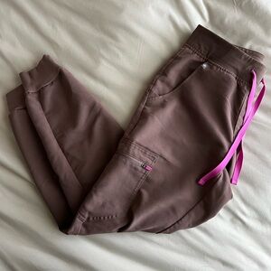 Figs Women’s High Waisted Zamora Jogger Scrub Pants